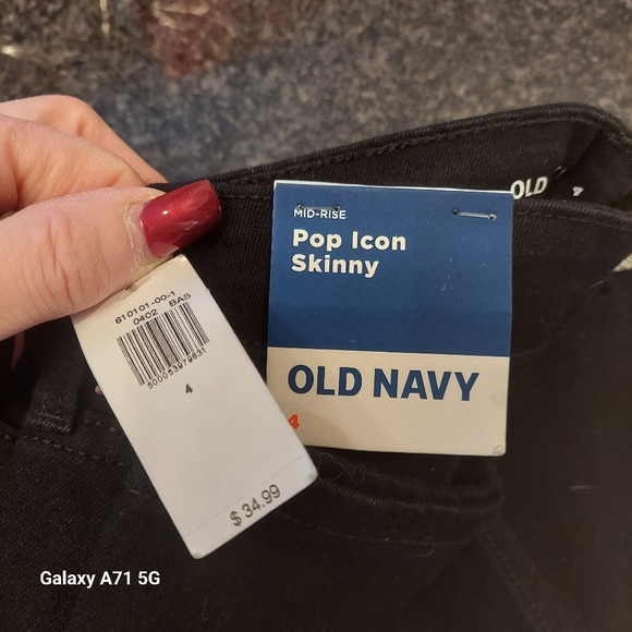 Old Navy Pop Icon Midrise Skinny Jeans size 4 NEW WITH TAGS - Picture 5 of 5